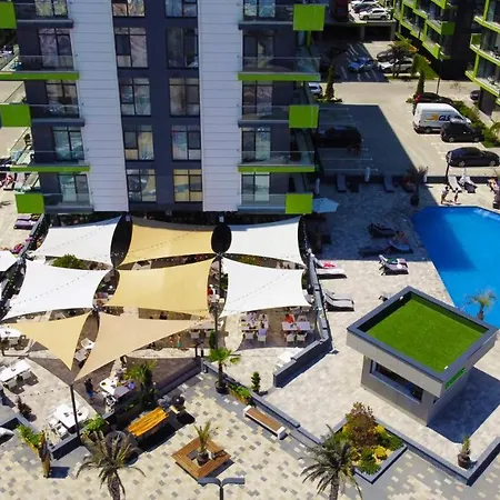 Luxury & Mamaia Nord